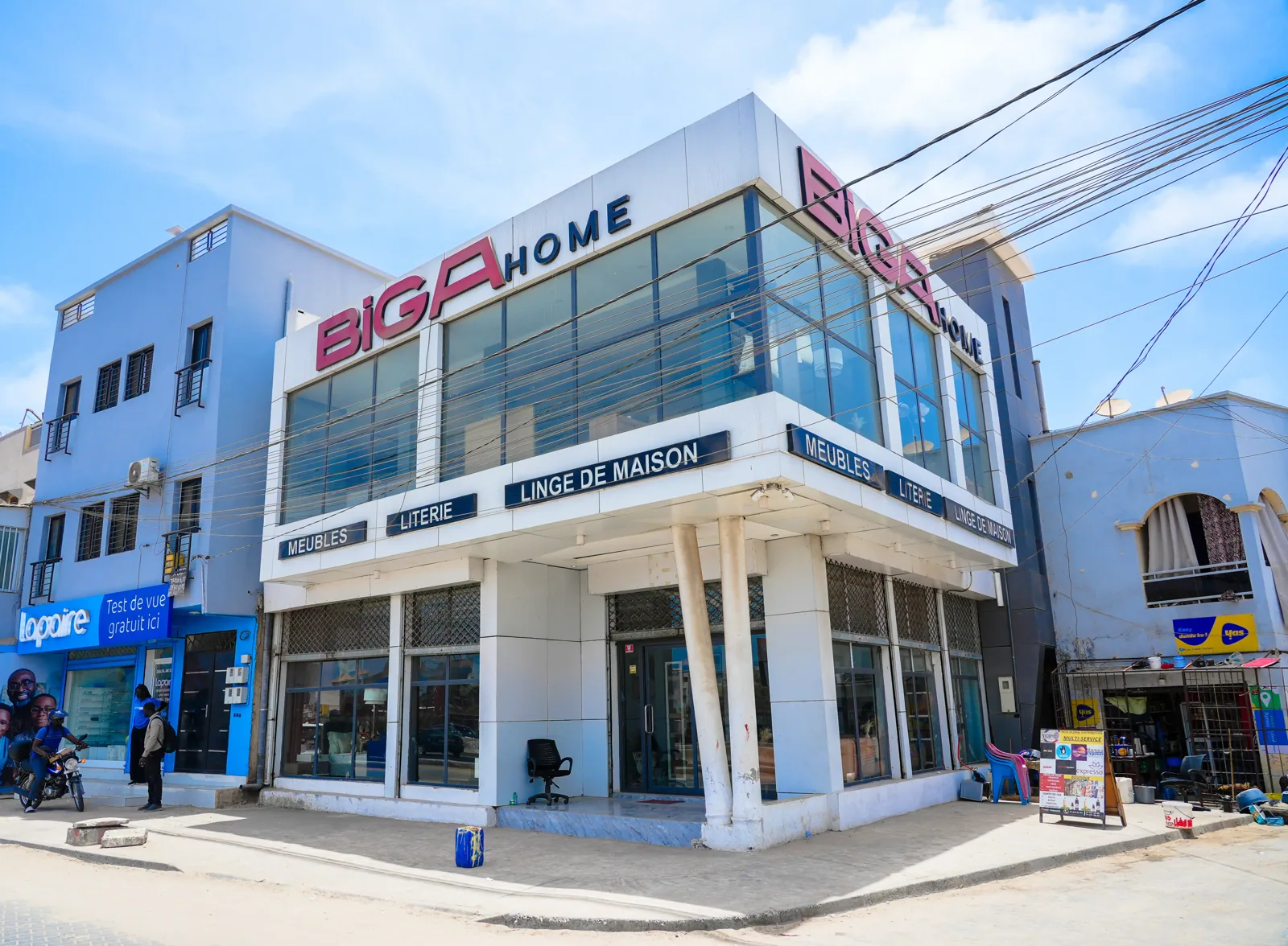 Biga Home — Dakar